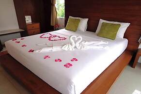 Sukcheewa Residence Phuket