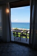 Sandhill Hotel