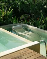 Villas Oasis Bungalow Bottom