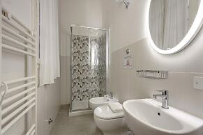 Servi 34 in Firenze With 3 Bedrooms and 2 Bathrooms