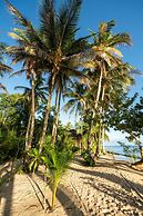 Beachfront House at La Vida Resort