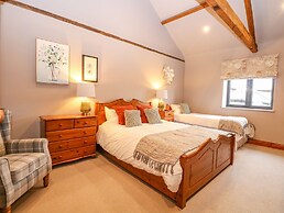 Shorthorn Barn
