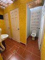 Ruaj Hostal