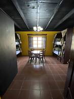 Ruaj Hostal