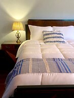 Ruaj Hostal