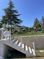 Trulli Di Pone in Cozzana