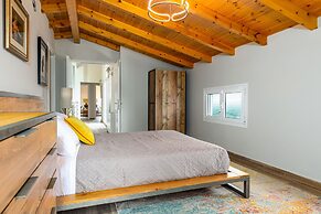 Villa Nirvana