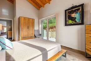 Villa Nirvana