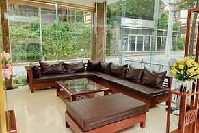 Eden Tam Dao Hotel