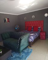 Moholoholo lodge