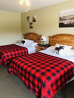 Parkway Motel