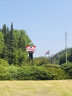 Parkway Motel