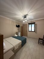 Antandros Narlı Konak