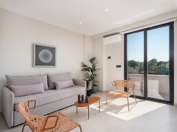 Theta Boutique Hotel