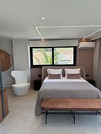 Theta Boutique Hotel