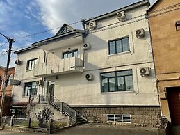 Mansion Hotel Yerevan