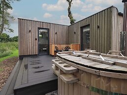 Bluebell Cabin