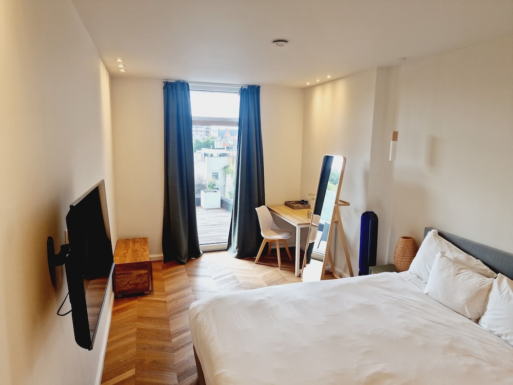 Zennon Rooms