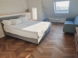 Zennon Rooms