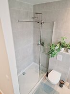 Zennon Rooms