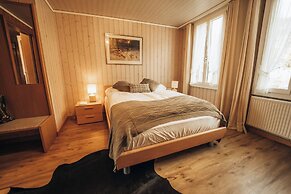 Boutique Hotel Alpina (Adults only)