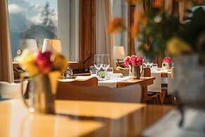 Boutique Hotel Alpina (Adults only)