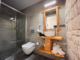 Armi Alaçatı