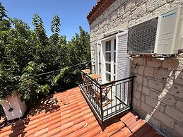 Armi Alaçatı