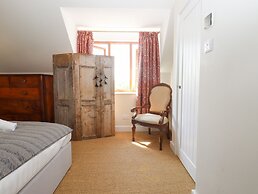 Six Acres House
