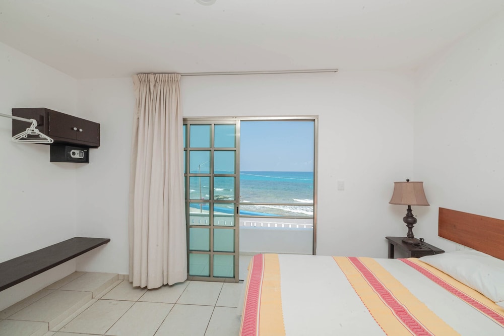 Hotel La Trigueña