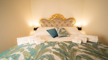 Sensoria Naxos Suites