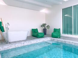 The Pin Boutique Pool Villa Krabi