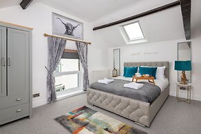 Beautiful 2-bed Cottage in Brampton