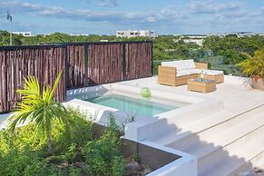 Manor Tulum by The Spot Rentals