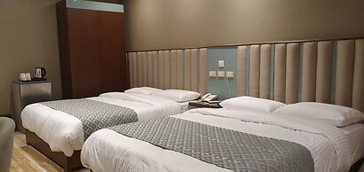 Grand Bayan Hotel at Nile Plaza