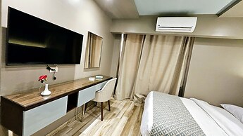 Grand Bayan Hotel at Nile Plaza