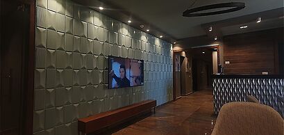 Grand Bayan Hotel at Nile Plaza