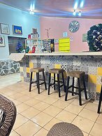 1961 Los Naranjos Hostal