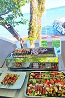Anyavee Chom By The Sea