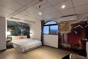 ARTHOME HOTEL