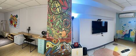 ARTHOME HOTEL