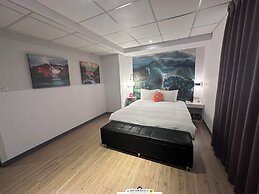 ARTHOME HOTEL
