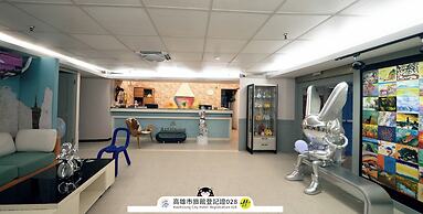 ARTHOME HOTEL