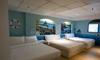 ARTHOME HOTEL