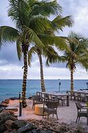 Buoy Haus Beach Resort St. Thomas, Autograph Collection