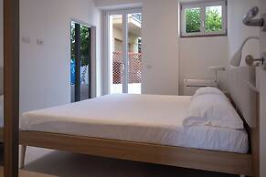 Nautika Suites