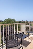 Nautika Suites
