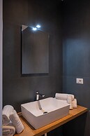 Nautika Suites