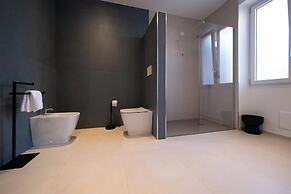 Nautika Suites