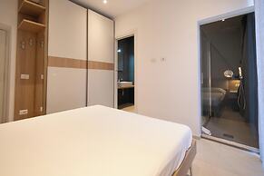 Nautika Suites
